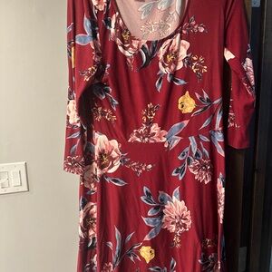 Planet Gold Burgundy Floral 3/4 Sleeve Dress